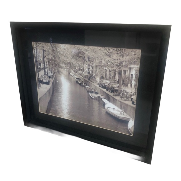 Two picture frames - Picture 2 of 6